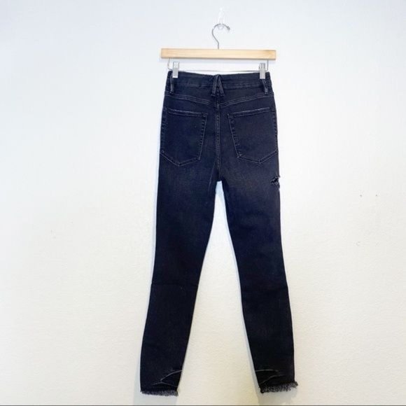NWT Good American Good Curve High Waist Skinny Raw Edge Black/Gray Jean 0/25 - Picture 3 of 10